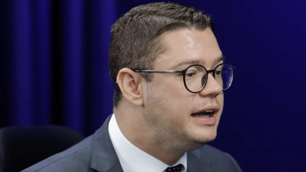 Com liberdade de expressão comprometida nas eleições da OAB Goiás, Bruno Pena expressa sua indignação com o cenário&nbsp;atual