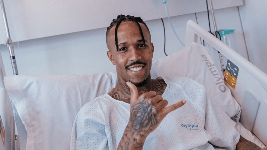 Éder Militão passa por cirurgia após grave lesão no joelho e inicia longa&nbsp;recuperação
