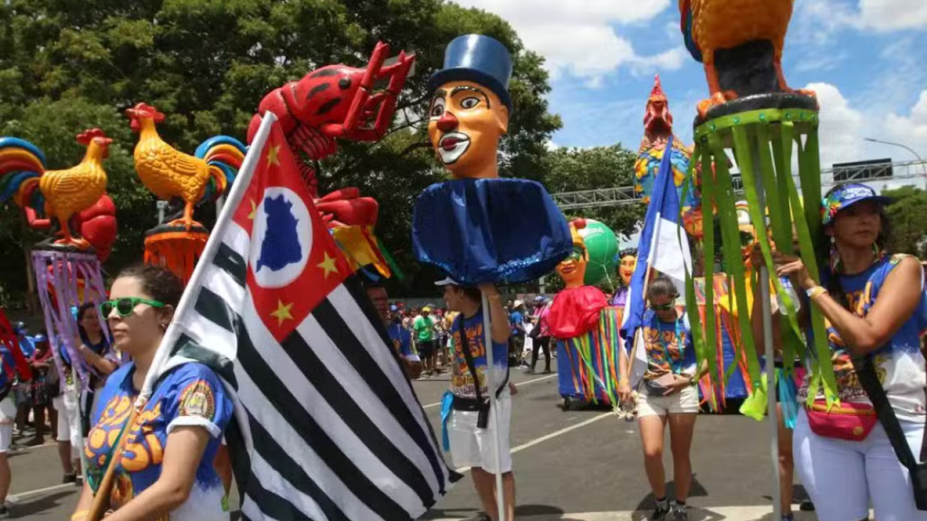 Carnaval de rua de São Paulo 2025 bate recorde com 767 blocos&nbsp;inscritos