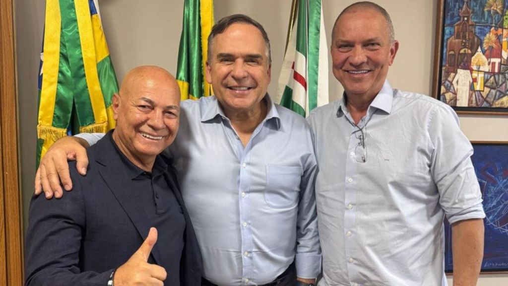 Professor Alcides e Sandro Mabel unem forças por uma Goiânia mais&nbsp;forte